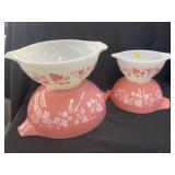 Pyrex Pink Gooseberry Nesting Bowl Set