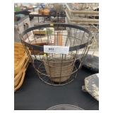 (3) Wire Formed Baskets