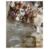 Figurines, Lantern & Chimneys