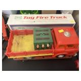 Vtg. Japan Bty Pwd. Tk., Wagon & Hess Tk.
