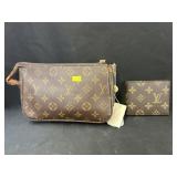 Unauthenticated Louis Vuitton Purse & Wallet