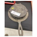 Cast Iron Waffle Maker
