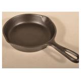 Vintage Cast Iron #3 Frying Pan w/ Heat Ring