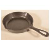 #3 Cast Iron Frying Pan w/ Notched Heat Ring