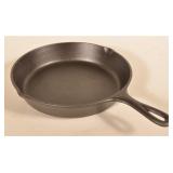 Lodge #8 Cast Iron Cookware Broken Notch Heat Ring