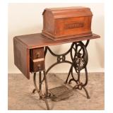 The Weaver Treadle Sewing Machine Springfield, OH