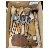Wood Kitchen Utensils w/ Ice Cream Dipper
