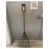 8-Prong Pitch Fork