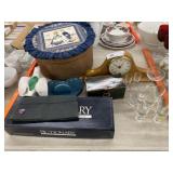 Mantel Clock, Cheesebox, Board Games