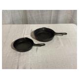 Griswold #5 & Unmarked Cast Iron Frying Pans