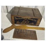 Biscuit Box w/ Sock Dryer & Crate Side