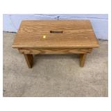 Wooden Step Stool with Handle Slot