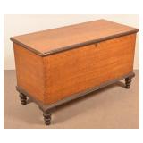 Lancaster County, PA Sponge Decorated Blanket Ches