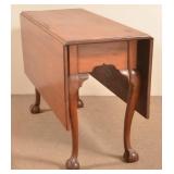 Pennsylvania Chippendale Walnut Drop-Leaf Table.