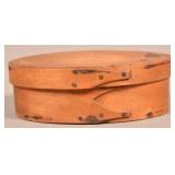 Shaker 19th Century Oval Bentwood Band Box.