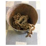 Steel Barrel with Heavy Duty Equipment Chain