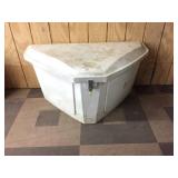 Lockable Polymer Storage Tub