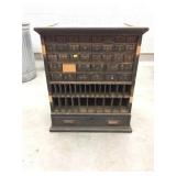 Divided Hardware Box