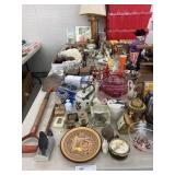 Table Lot of Housewares