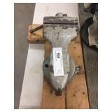 Columbian #44 Bench Vise