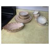 25pcs of Lenox Including Hollowware