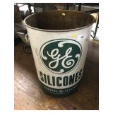 G.E. Silicone Can