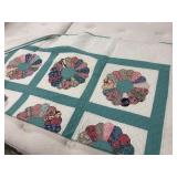 Dresden Plate Pattern Quilt