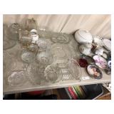 Lot: Glassware, Chinaware