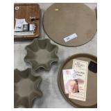 4pcs of Pampered Chef Baking Stoneware