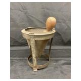 Primitive Applesauce Masher