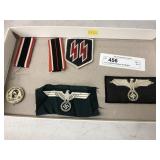 Lot of WW2 Patches and Button