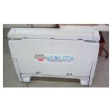 Rubbermaid Sturdy Station 2 Diaper Changing