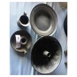 6 Agate Vintage Kitchen Items