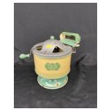 Tin Litho Sunny Suzy Child