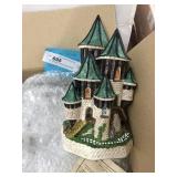 "The Wizards Castle" David Winter Cottages