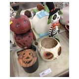 (4) Contemporary Halloween Decorations