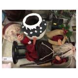 (4) Contemporary Christmas Decorations