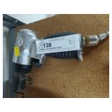 Master Grip Pneumatic Chisel