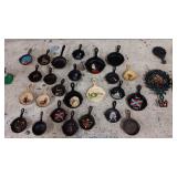 CAST MINI SKILLETS / ASH TRAYS CAST MINI SKILLETS / ASH TRAYS