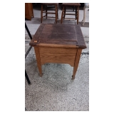 OLD OAK POTTY... OLD OAK POTTY...