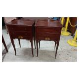 PR. MAHOGANY NIGHT STANDS / END TABLES PR. MAHOGANY NIGHT STANDS / END TABLES
