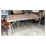 FOLDING ALUM TABLE