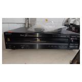SONY 5 DISC. CD PLAYER..WORKS