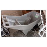 NICE LAWN CART