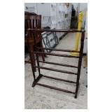 QUILT RACK
