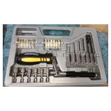 TOOL SET
