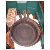 CAST IRON SKILLETS