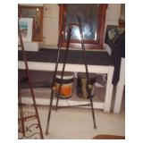 METAL EASEL METAL EASEL