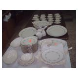 LENOX MUSETTE DINERWARE.. LENOX MUSETTE DINERWARE..