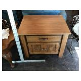 Lamp cabinet